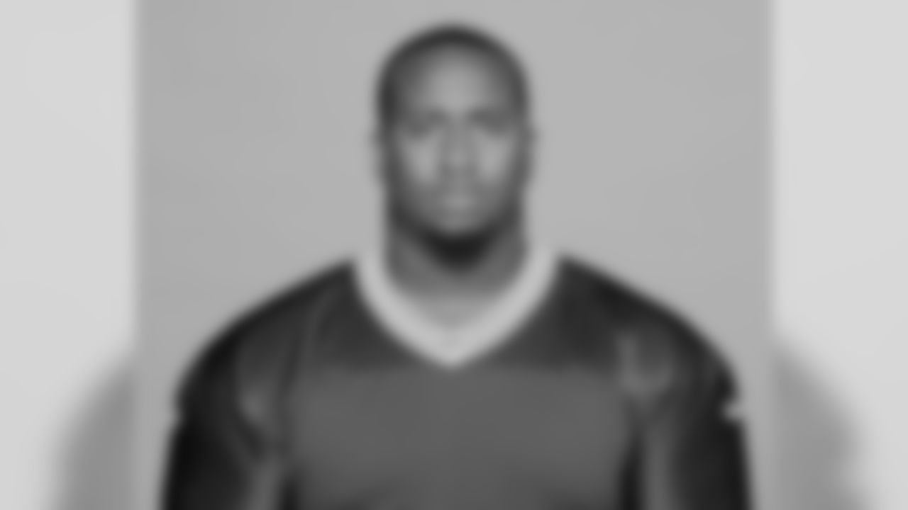 76 — DT Mike Daniels