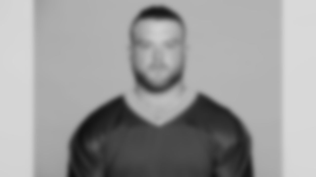 22 — FB Aaron Ripkowski