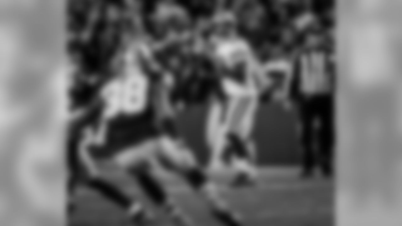 In the franchise record books, holds six of the top seven single-season marks for passer rating (2009-14), three of the top five for passing TDs (2011-12, 2014), five of the top six for completion percentage (2010-14) and three of the top five for passing yards (2009, 2011, 2014).
