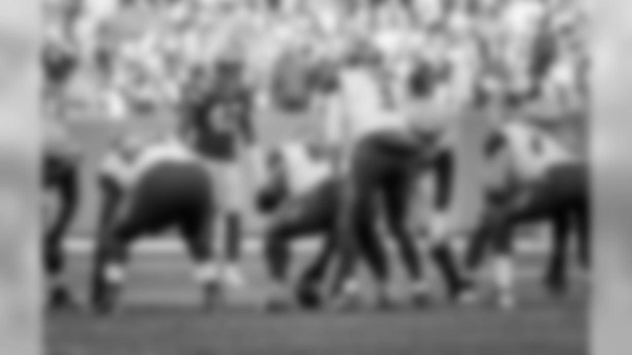 Despite the injury, Burnett continued to fill in the statistics sheet in his first full season of action, posting a secondary-high 107 tackles (83 solo) and a career-high 14 passes defensed. Added three interceptions, two forced fumbles, two fumble recoveries and his first career sack.