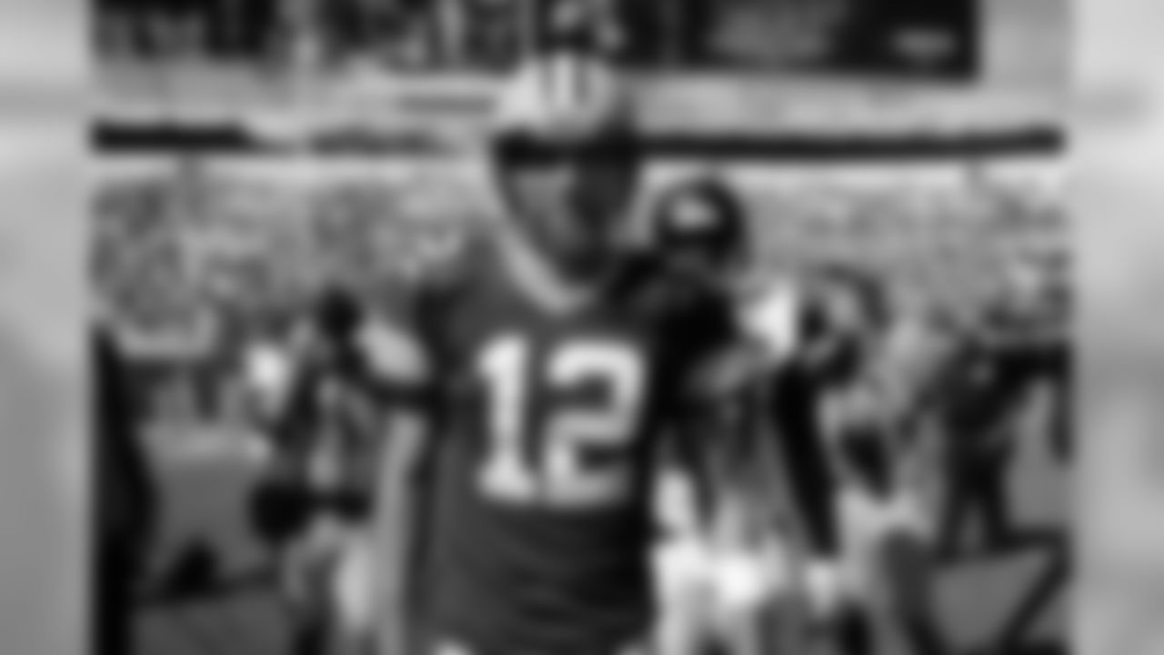 Needed just 99 games to reach 200 career TD passes, second fewest in NFL history behind only Dan Marino (89).