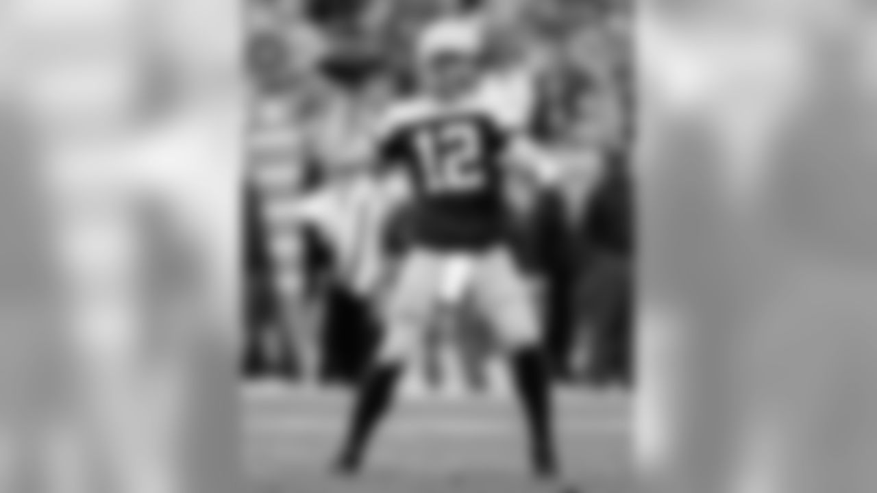 12, has rushed for 250-plus yards in seven seasons (2009-12, 2014-16), the most in team history and the most in the league by a QB since 2009. Rushed for a career-high 369 yards in 2016, the most by a Green Bay QB since Rote (398) in 1956.