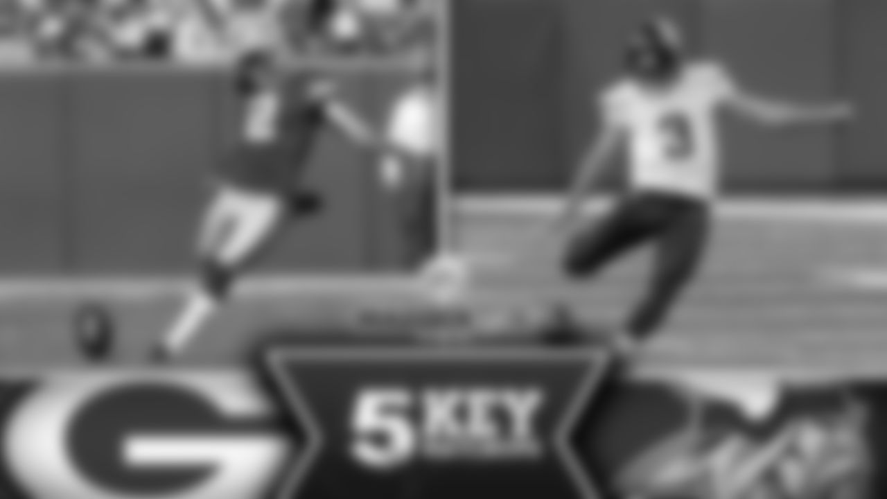 Mason Crosby vs. Blair Walsh – Crosby was invaluable in the first meeting, hitting five field goals of between 40 and 52 yards. Walsh is coming off a five-FG game of his own. Also, Vikings' kick returner Cordarrelle Patterson has brought back two for TDs this season, while the Packers' Jeff Janis had a long kickoff return to change momentum when these teams first met.