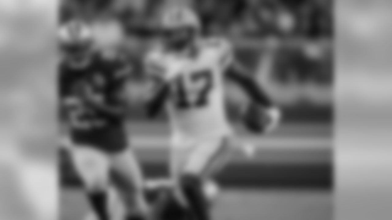 17 — WR Davante Adams