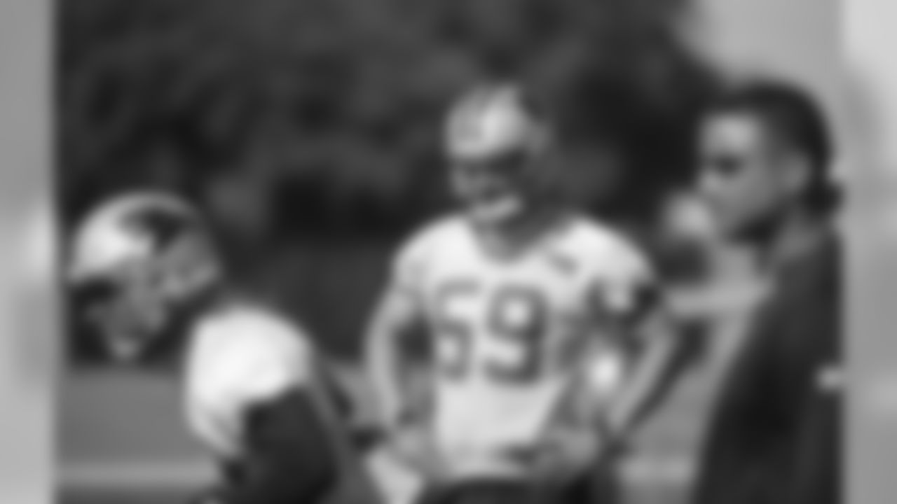 LB Luke Kuechly