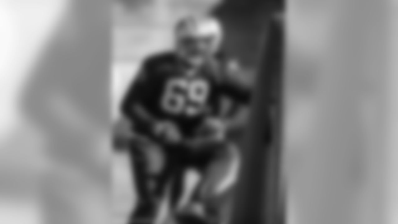 DE Jared Allen