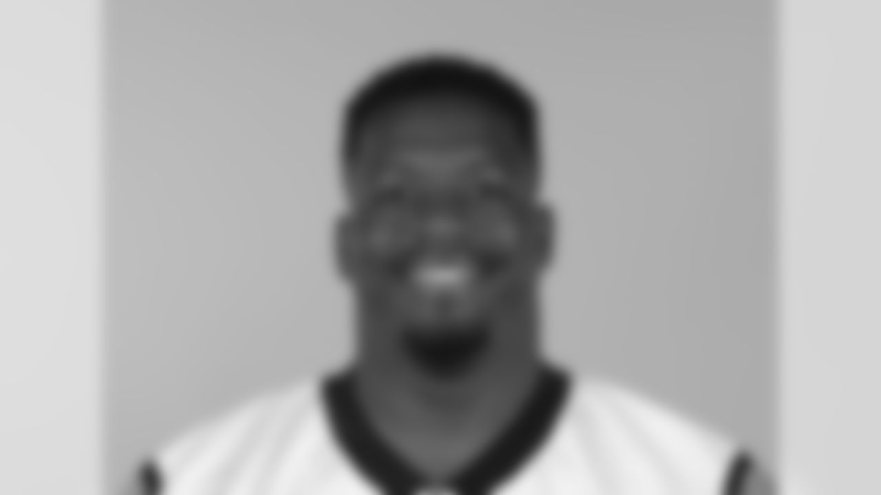 RB Jonathan Stewart