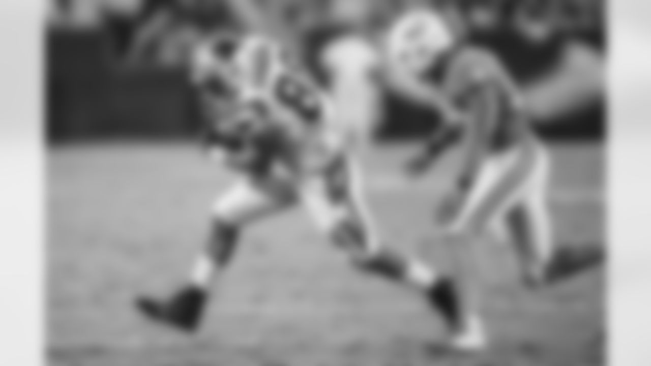 TE Scott Simonson