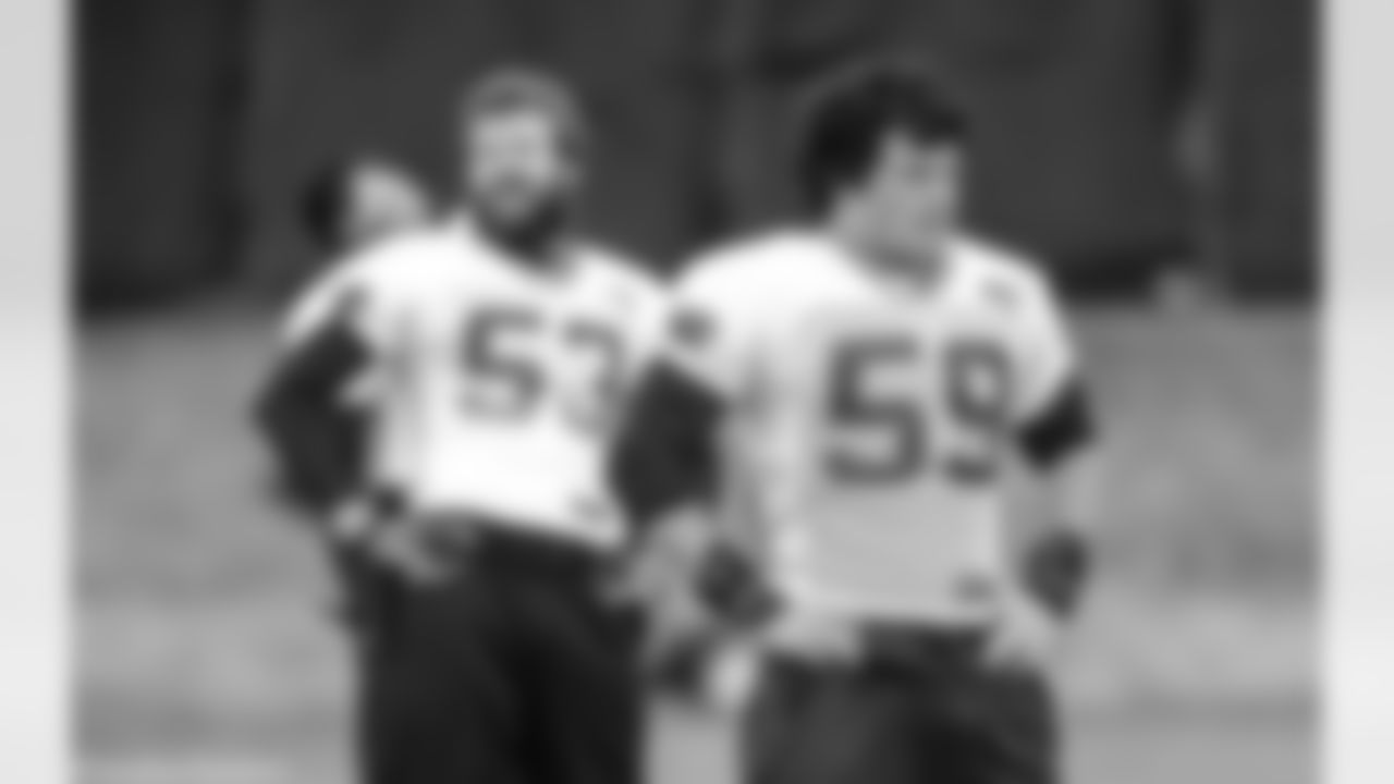 LB Luke Kuechly