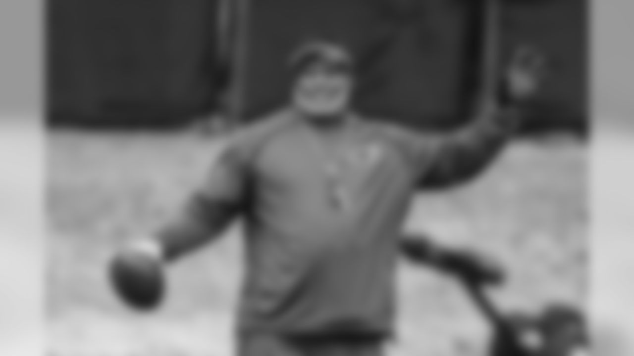 Asst. Defensive Backs Coach Richard Rodgers