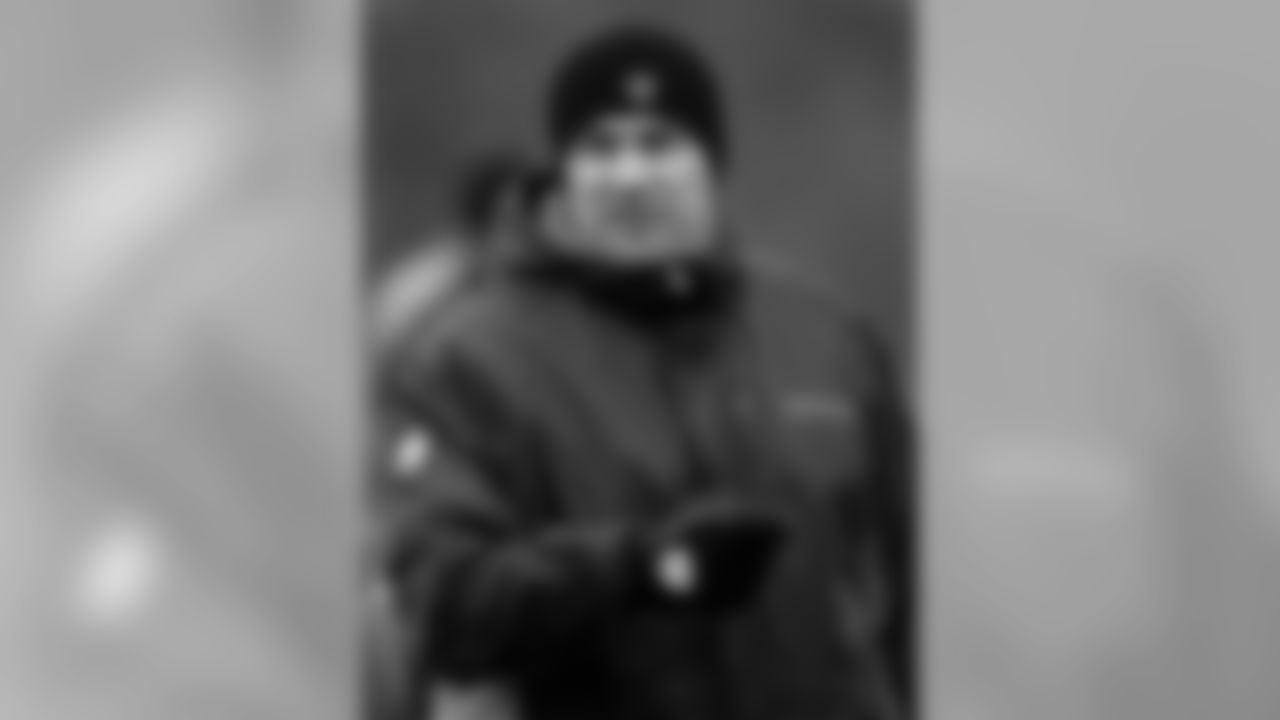 Served as defensive coordinator for the Chicago Bears in Super Bowl XLI against the Indianapolis Colts.
