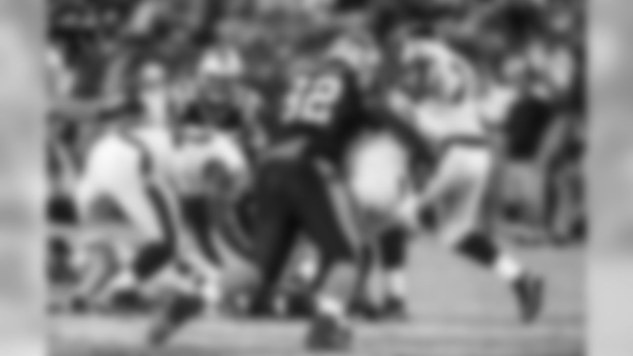 DT Vernon Butler