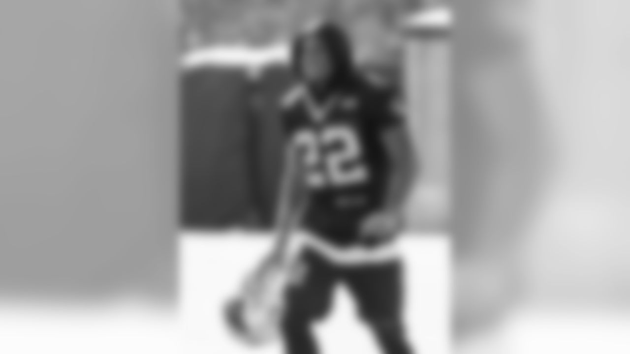 CB Lou Young