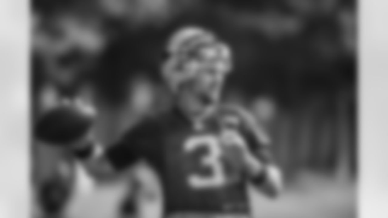 QB Derek Anderson