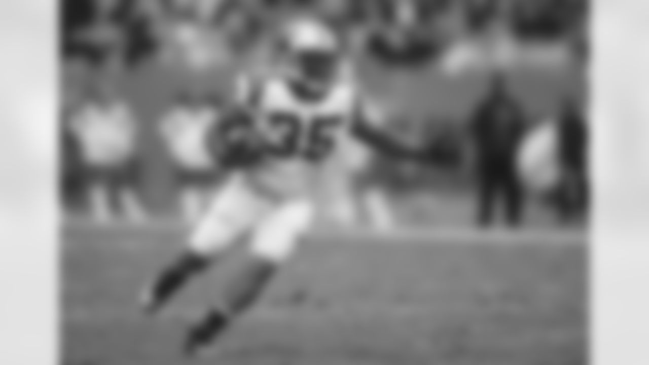 FB Mike Tolbert