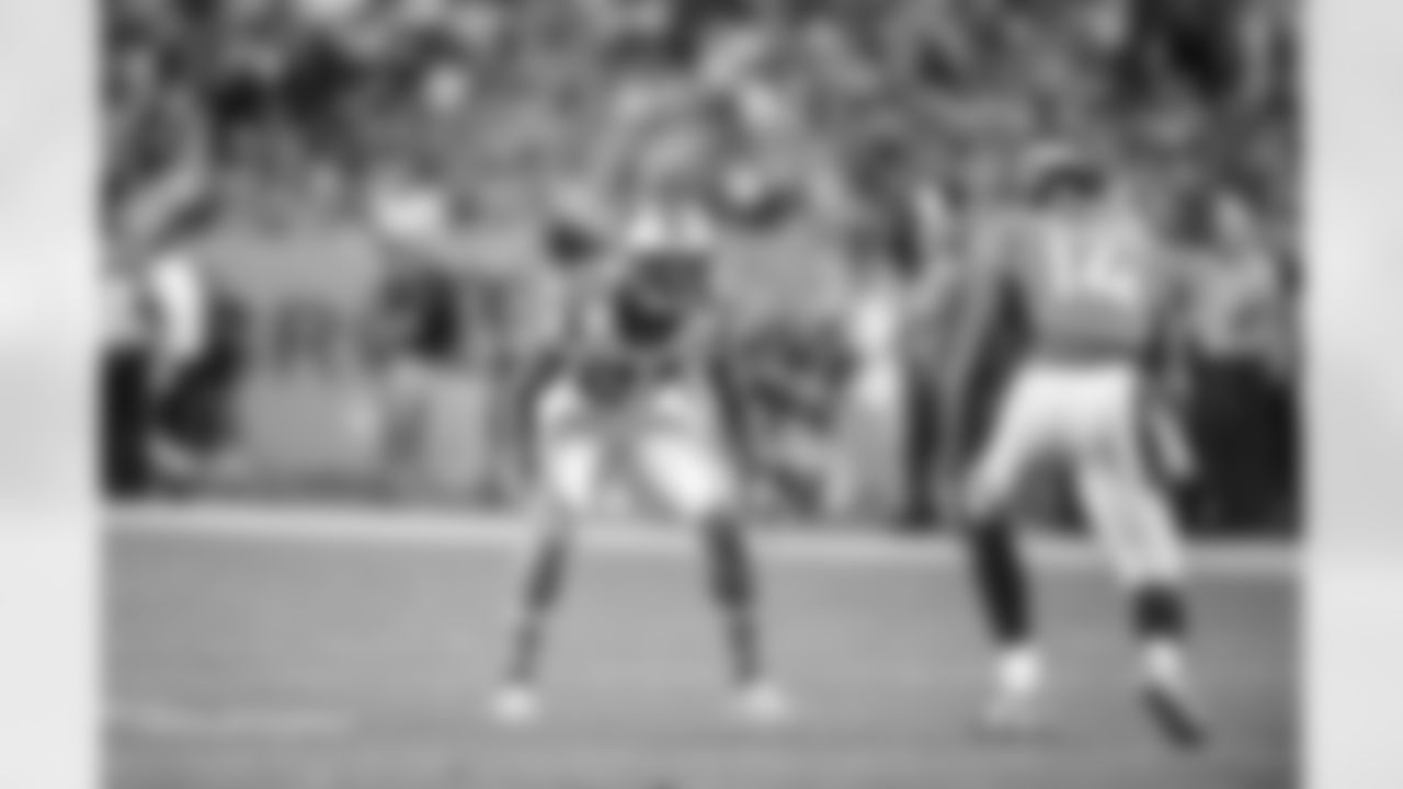 CB Teddy Williams - Unrestricted Free Agent