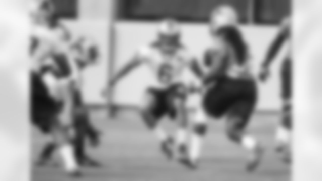 CB Shaquille Richardson (6)