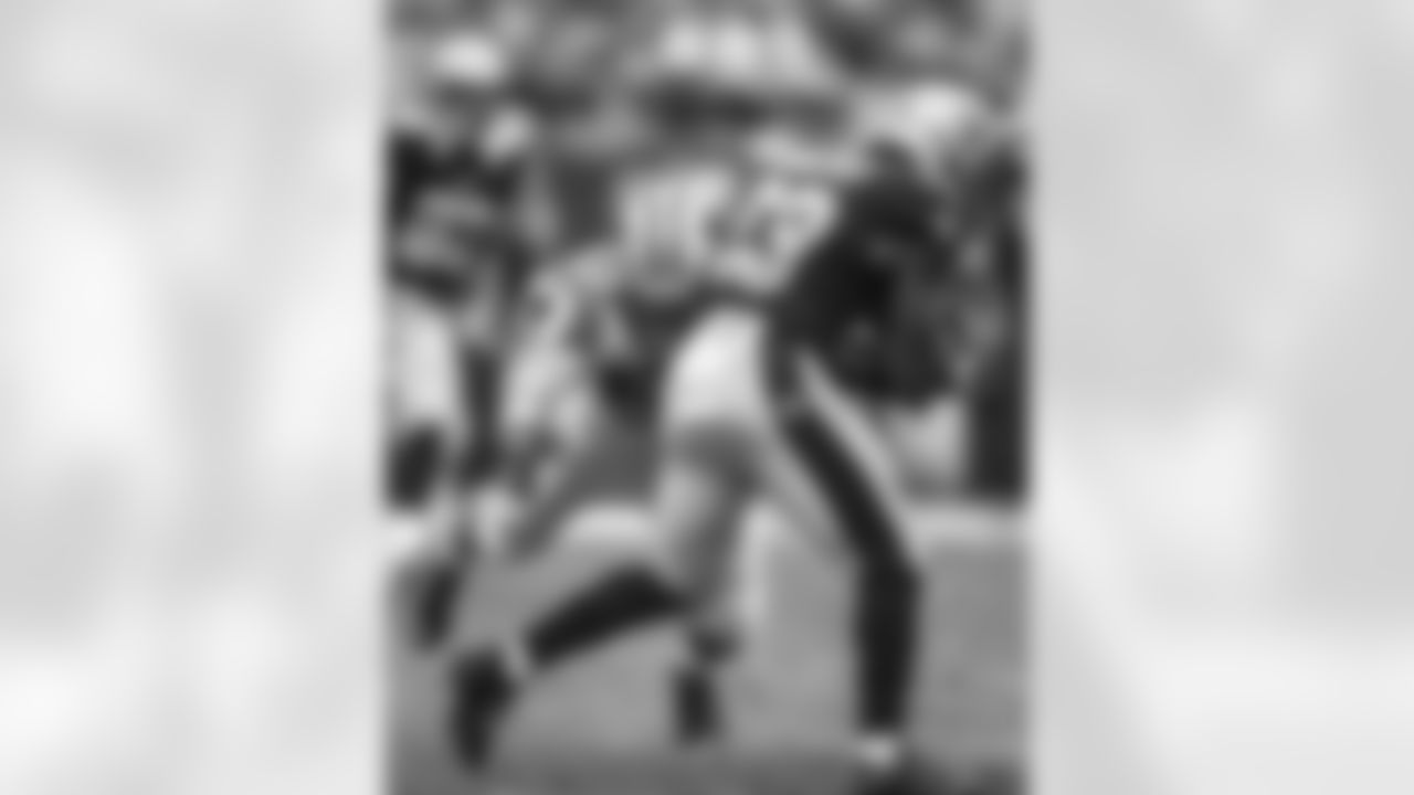 LB Ben Jacobs