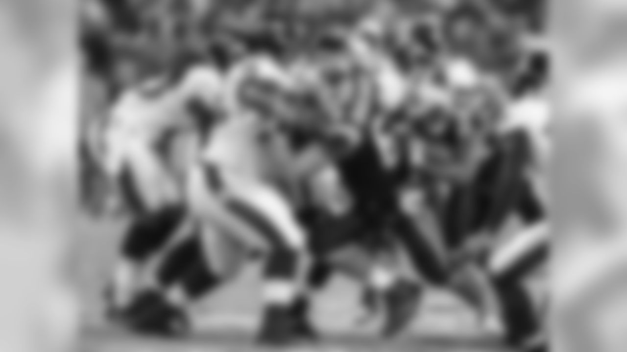 C Gino Gradkowski