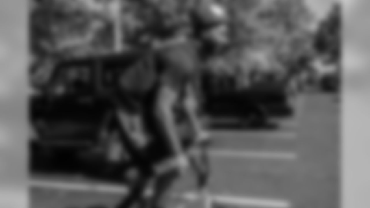 QB Joe Webb