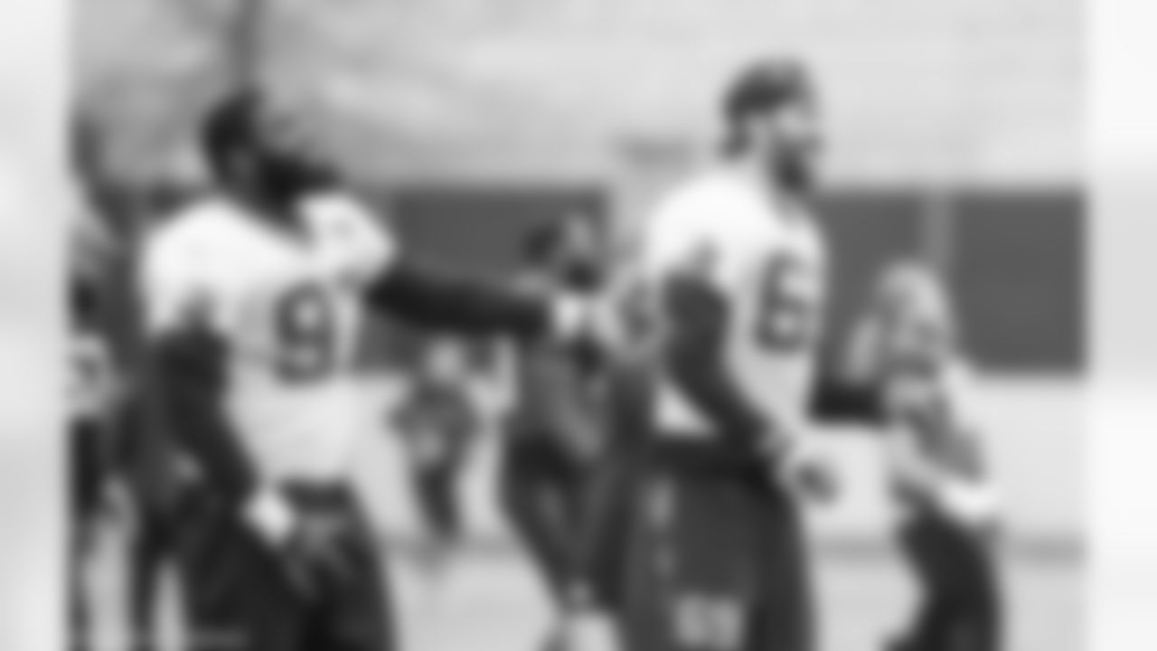 DEs Mario Addison and Jared Allen