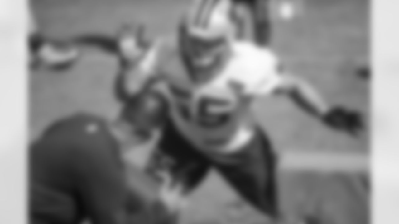LB David Mayo