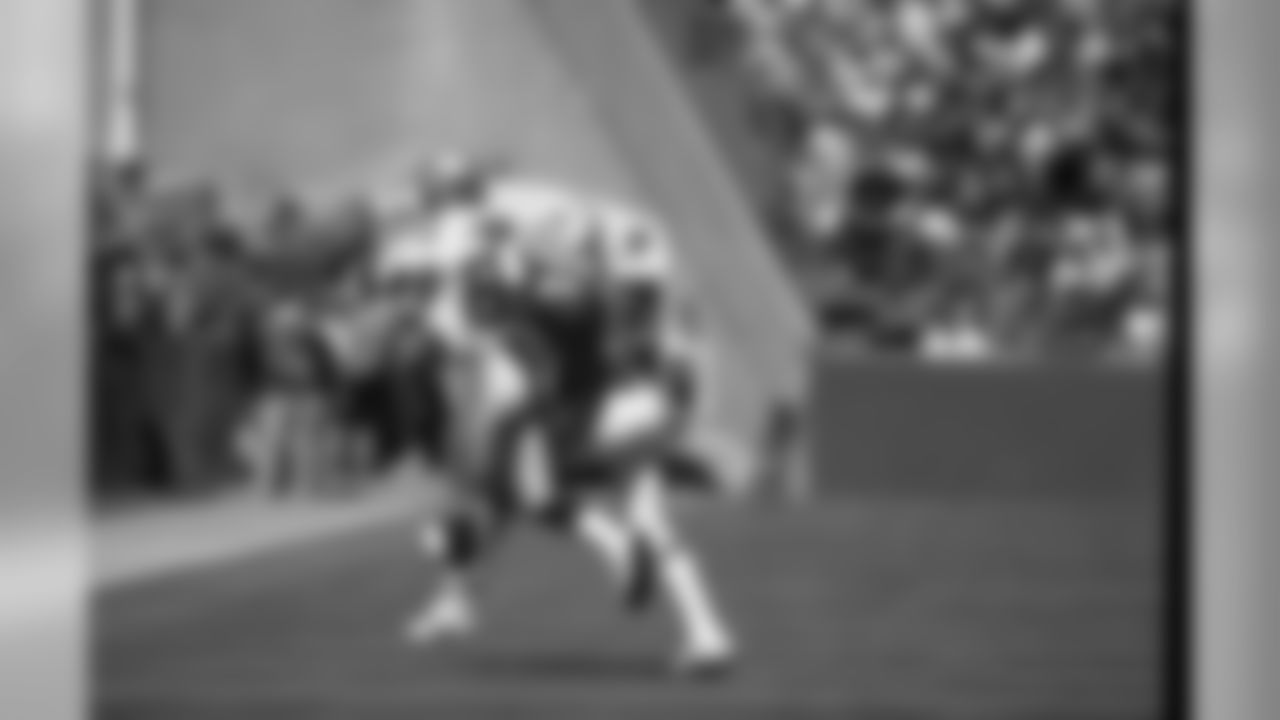 clayborn_raymond23.jpg