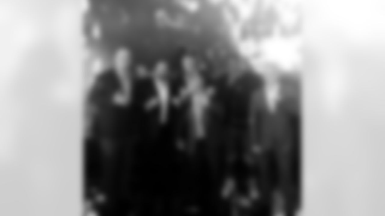 matt-lengel-tight-ends-full-backs-multi-photo.jpg