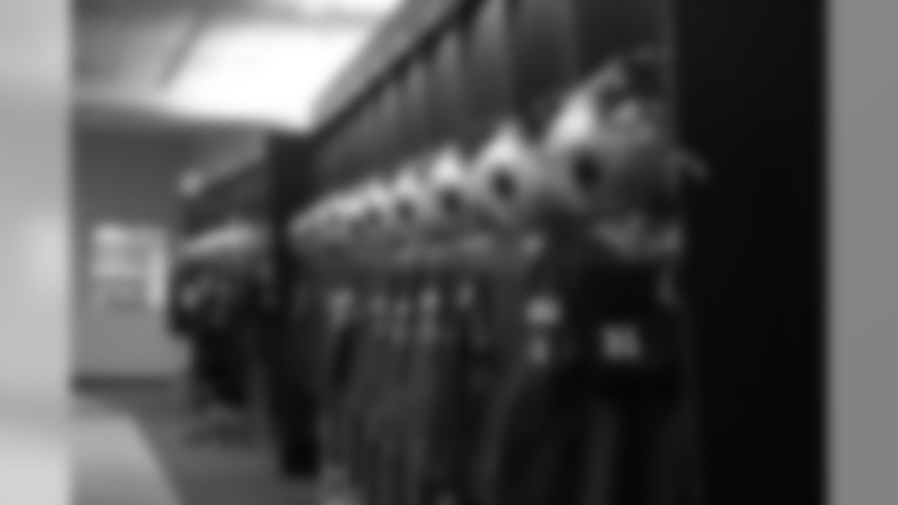 md112617lockerroom-approved_ds17-watermarked.jpg