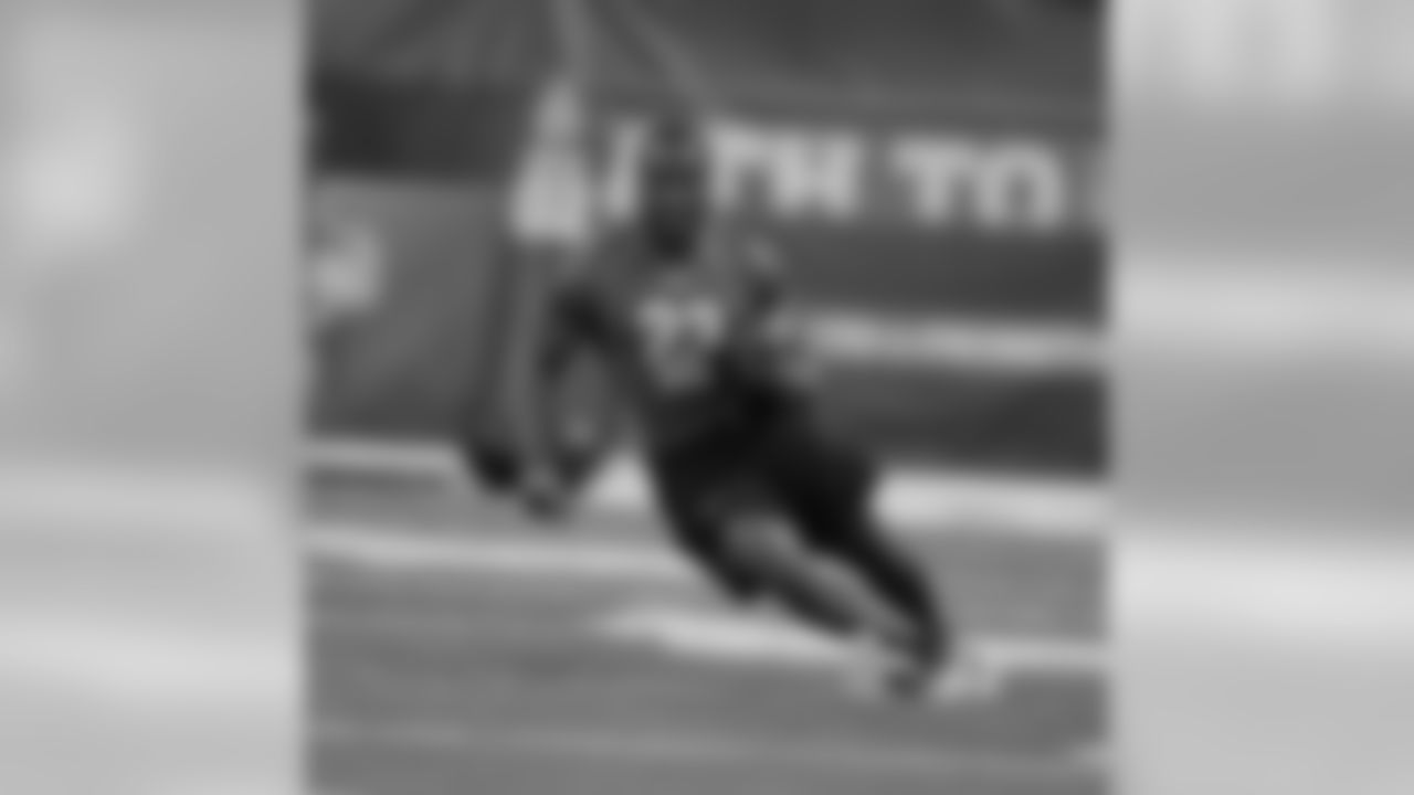 dion-lewis2011ap_110227085476.jpg