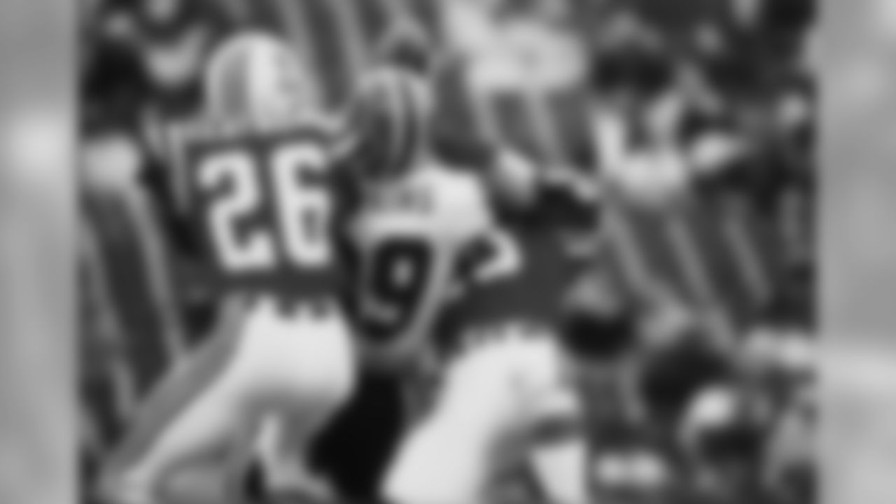 clayborn_raymond20.jpg