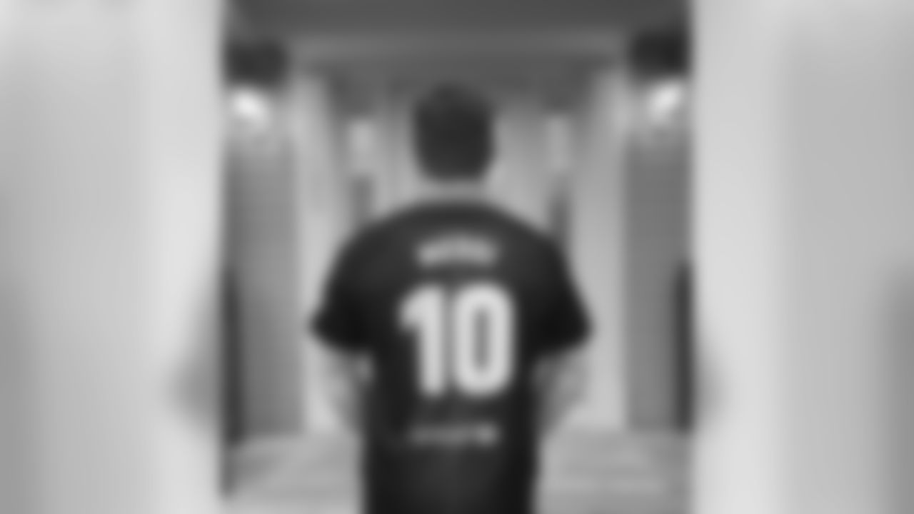 20171227-joe-thuney-12.08-twitter.jpg
