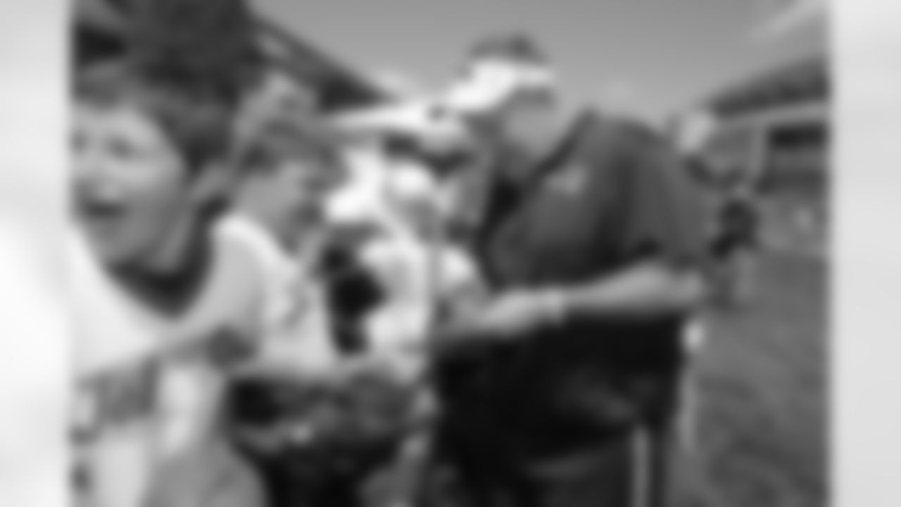Sylvester Williams, DT - The big nose tackle is in the middle of a struggling run defense that ranks 29th in the NFL. He may also be lining up in front of a pair of backup, fill-in linebackers. Williams needs to come up big against a Patriots offense that's likely going to try to be balanced with a healthy dose of LeGarrette Blount.