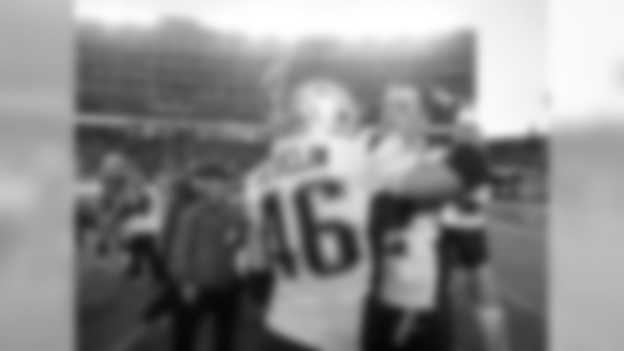 New England Patriots fullback James Develin (46) and quarterback Tom Brady celebrate after an NFL football game against the San Francisco 49ers in Santa Clara, Calif., Sunday, Nov. 20, 2016. (AP Photo/Marcio Jose Sanchez)