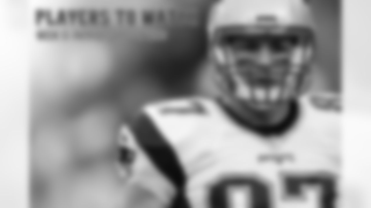 20161201-watch-gronkowski.jpg