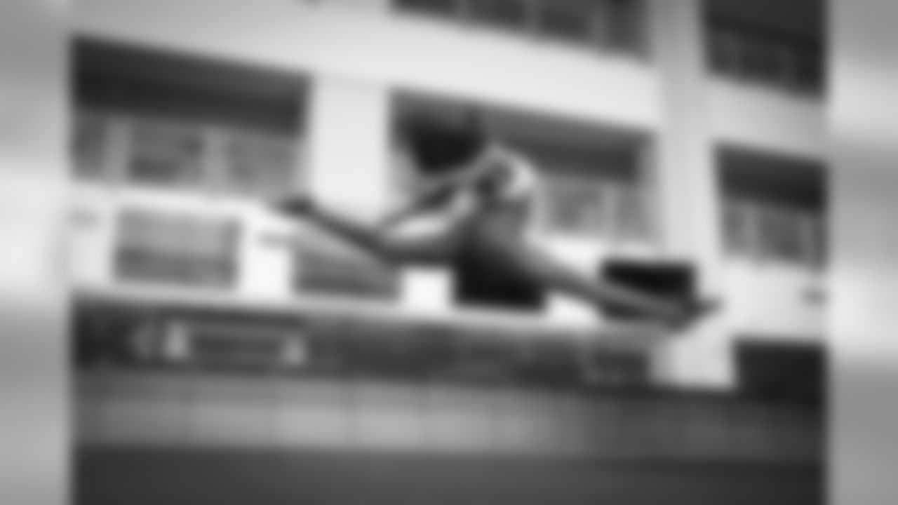034r3653_0.jpg
