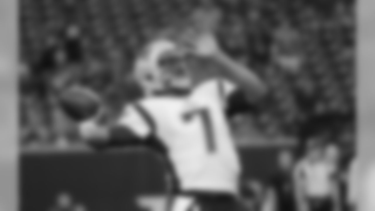 New England Patriots quarterback Jacoby Brissett (7) throws before an NFL football preseason game against the Houston Texans Saturday, Aug. 19, 2017, in Houston. (AP Photo/David J. Phillip)