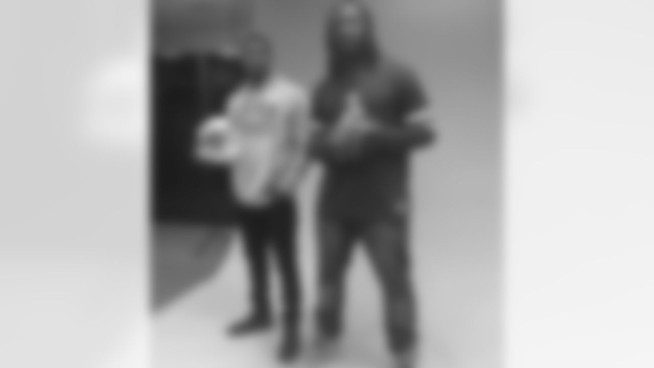 20161025-legarrette-blount-social-scene.jpg