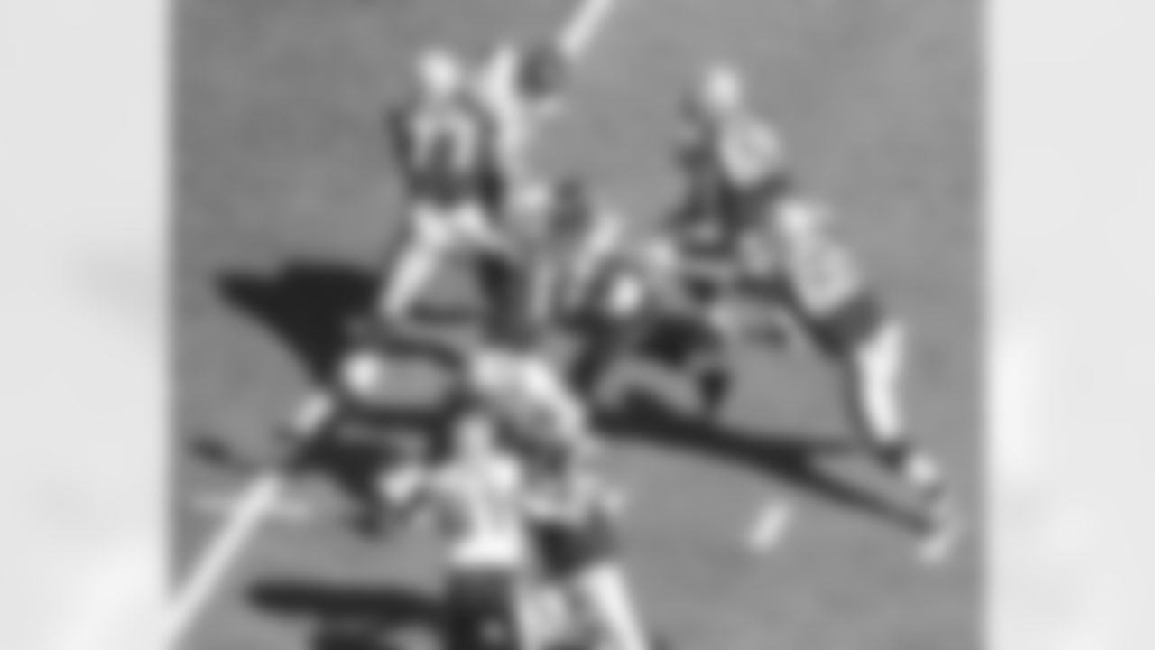 jj092715_ea05.jpg