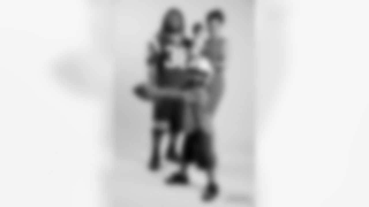 NFL: Patriot Fathers and Babies
Portraits
Gillette Stadium/Foxborough, MA, USA
06/02/2017
SI-896 TK1
Credit: Taylor Ballantyne
