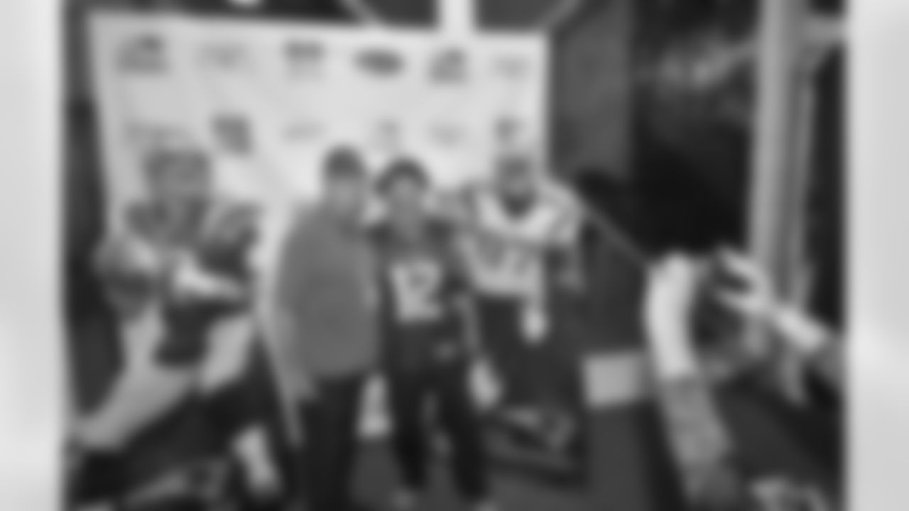denver-fan-party_017-watermarked.jpg