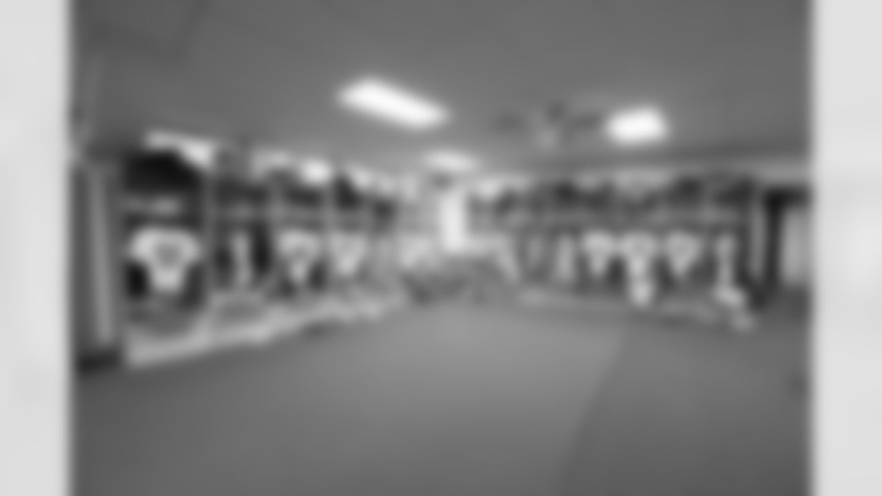 111717afa-lockeroom_ds164-watermarked.jpg
