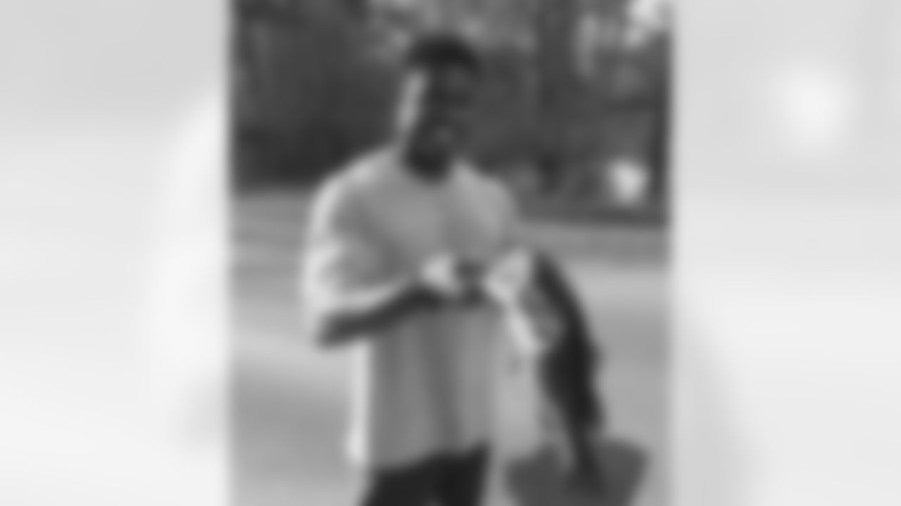 20170424-jonathan-jones-instagram.jpg
