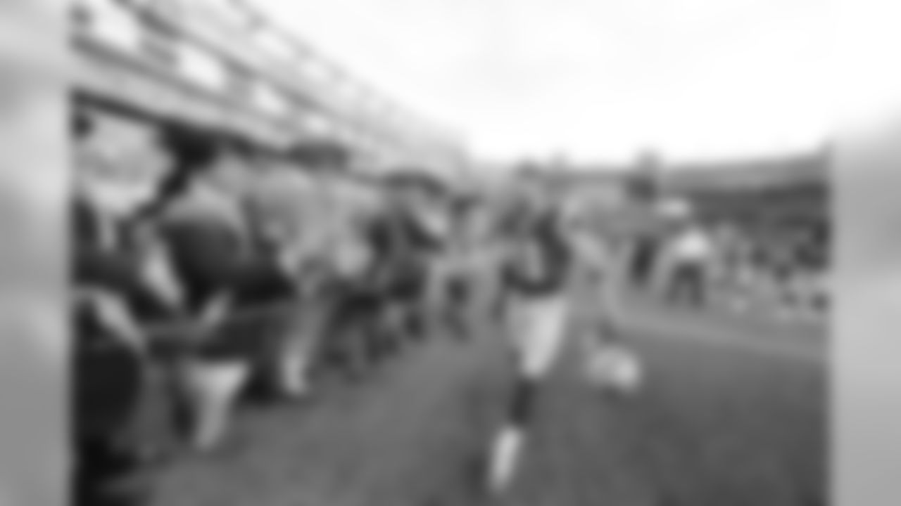 cb101616_ds2087-watermarked.jpg
