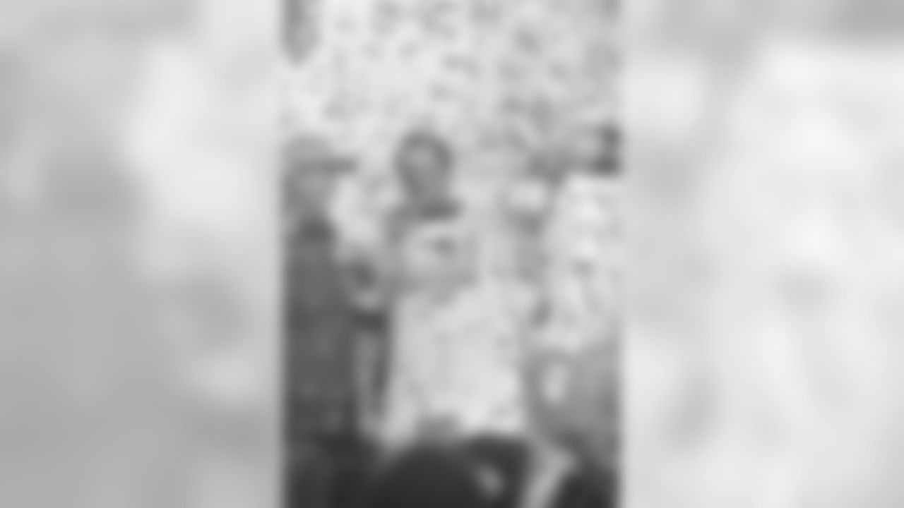 ic011815_kn1606.jpg