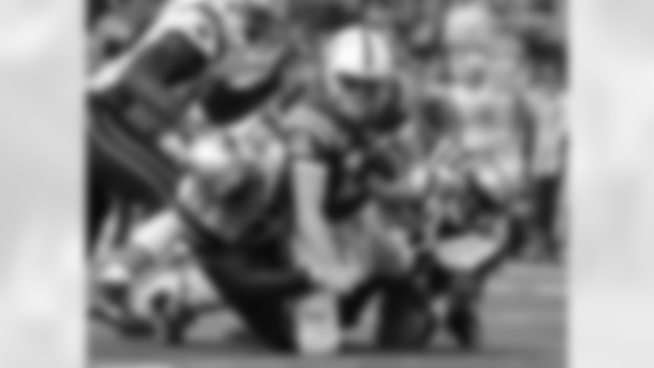 Melvin Gordon - The young running back is not exactly lighting it up in his third season. Gordon is the focal point of the Chargers rushing attack, but is averaging a mere 3.4 yards per carry heading into a battle with the Patriots banged up run defense.