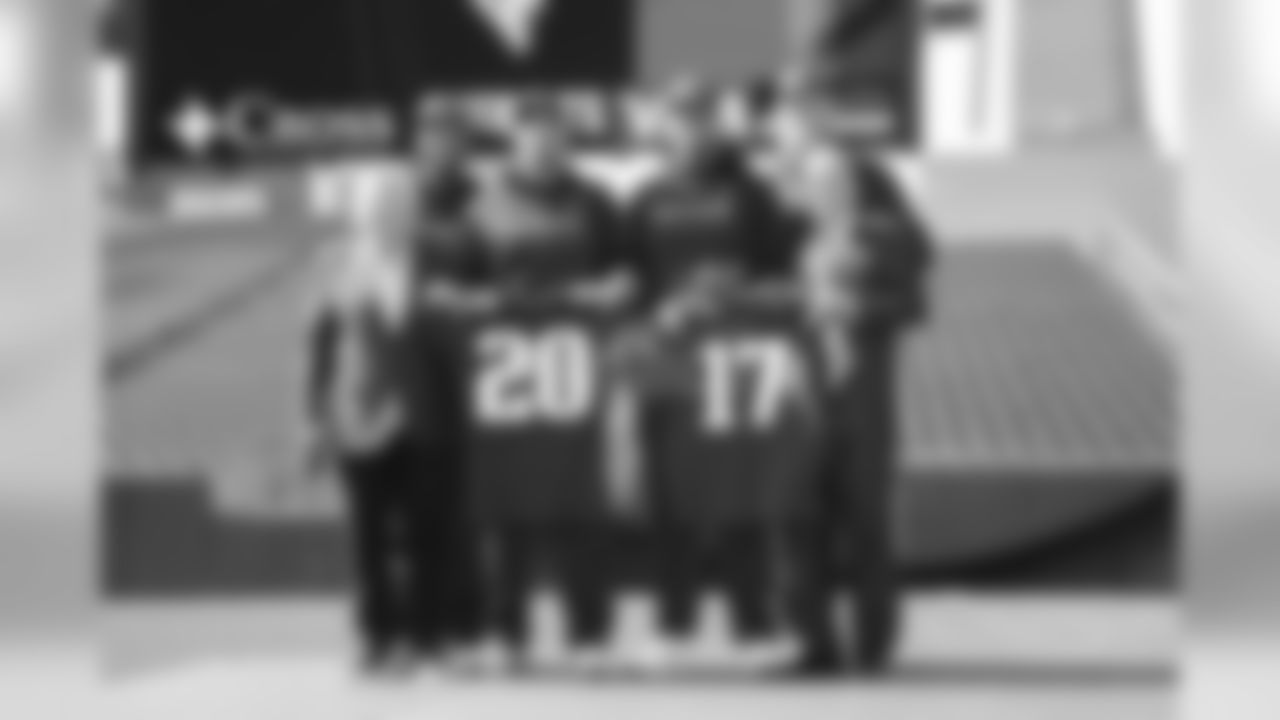 050417rookies_eja172-watermarked.jpg