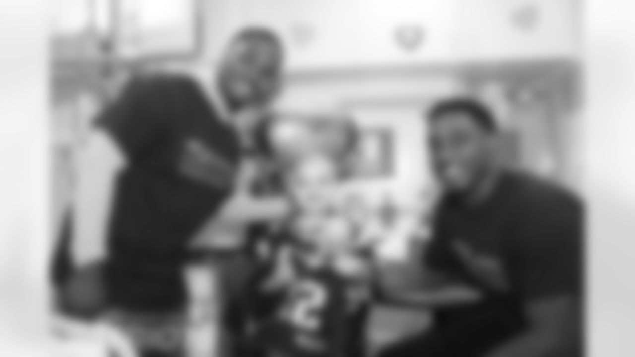 Alan Branch - The big veteran defensive tackle bounced back from being a healthy scratch to help key New England's impressive run defense in New York. Coming off their best game, Branch and the rest of the front must build on the performance heading into this battle with Atlanta's dangerous two-headed ground attack of Devonta Freeman and Tevin Coleman.
