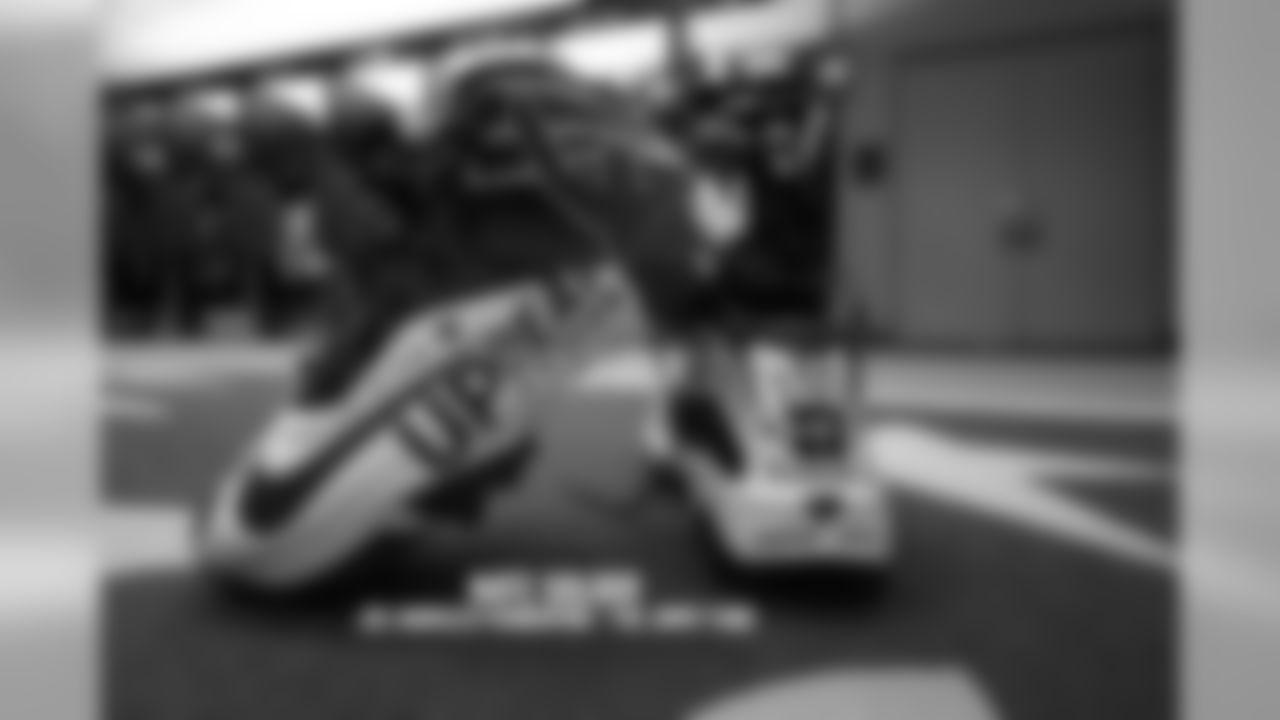 20161204_cleats_8.jpg