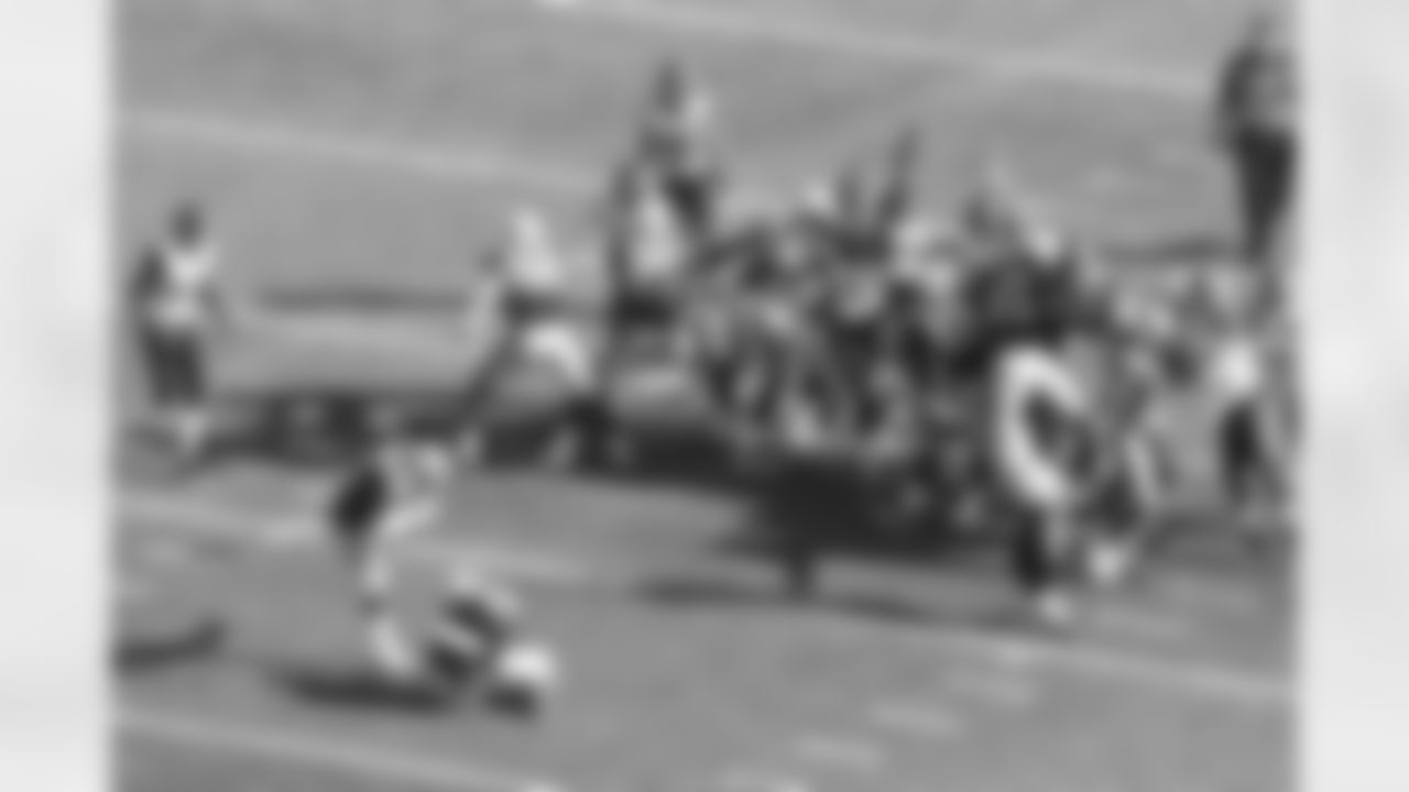 jj092715_ea09.jpg